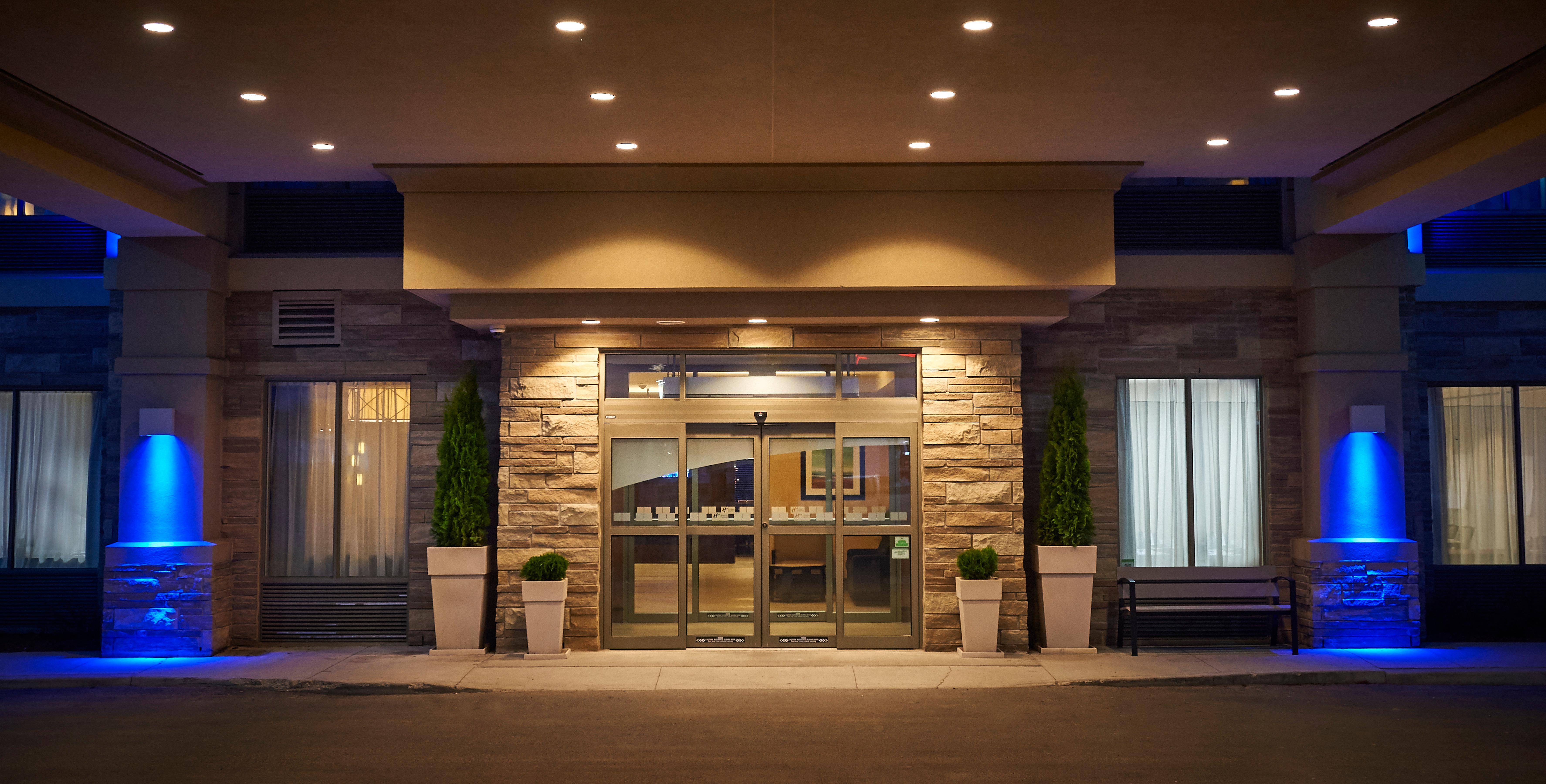 Holiday Inn Express And Suites Timmins By Ihg Exterior foto
